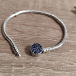 Pandora 925 silver bracelet with blue zircon stones clasp