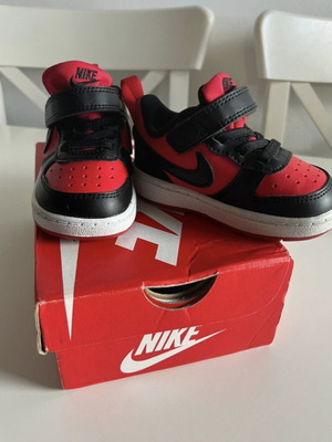 Nike baby shoes new, size 21, 11 centimeters