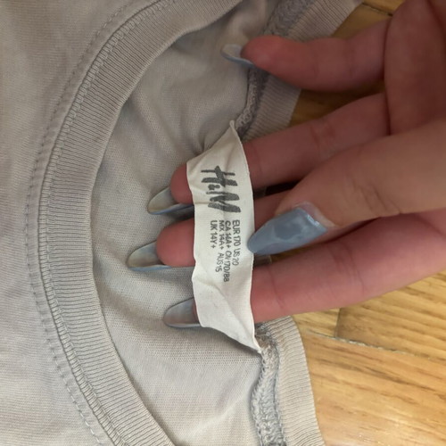 H&M Grey Graffiti T-Shirt like new, size 170 cm, teen