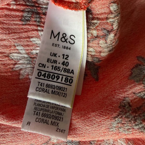 Marks & Spencer viscose shirt L used, black and red