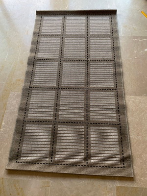 Runner rug 150 x 80 cm like new