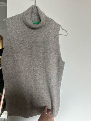 Αμανικο Benetton γκρι μάλλινο ζιβάγκο σαν καινούργιο (M/L)