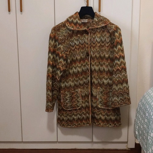 Colorful warm cardigan like new, size L