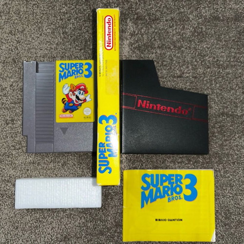 Super Mario Bros 3 game for Nintendo NES used with box and manual