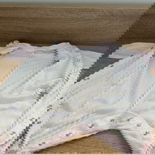 Κοριτσίστικο χειμερινό φορμάκι 0-3 μηνών σαν καινούργιο