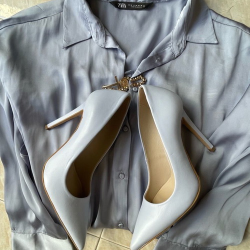 Tsakiris Mallas blue pumps like new, size 38
