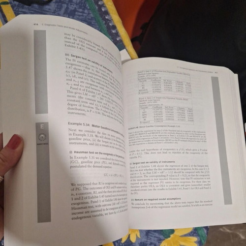 Econometric Methods with Applications in Business and Economics Oxford University Press