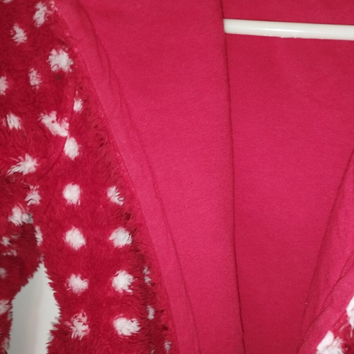 Minnie Disney winter robe like new, warm with hood size 8