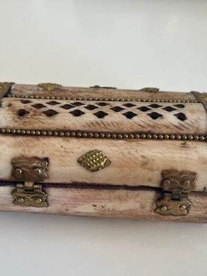 Vintage handmade camel bone box like new with brass decorations