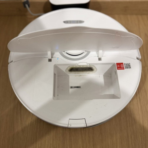 Roborock S8 robot vacuum and mop used, excellent condition