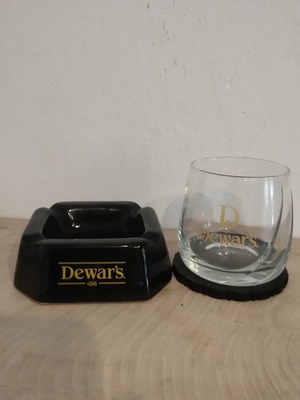 Dewar's ashtrays like new, set of 2
