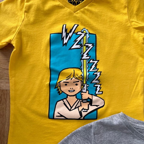 Star Wars set like new for 3 years old, 2 t-shirts and leggings