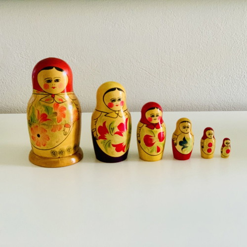 Soviet wooden Matryoshka doll set of 6, 1970s