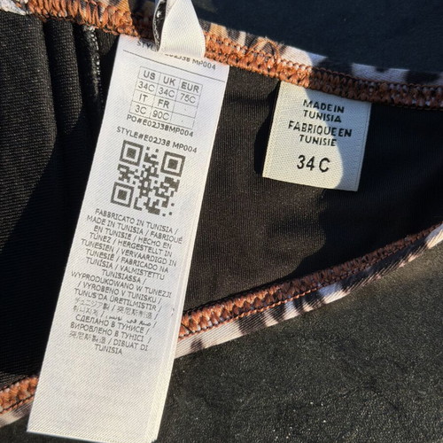 Guess bikini top new, size 34C, black and brown