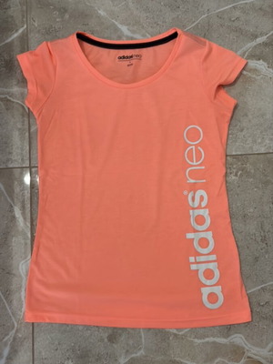 Adidas Neo T-shirt small, like new, orange