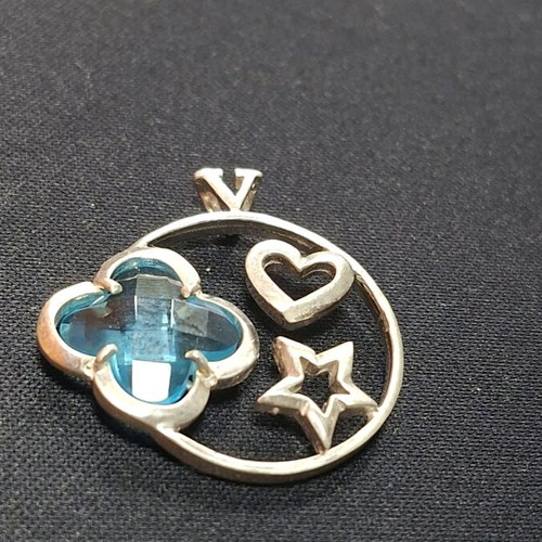 Silver pendant with 925 stamp new, 6 grams, 4×4 cm