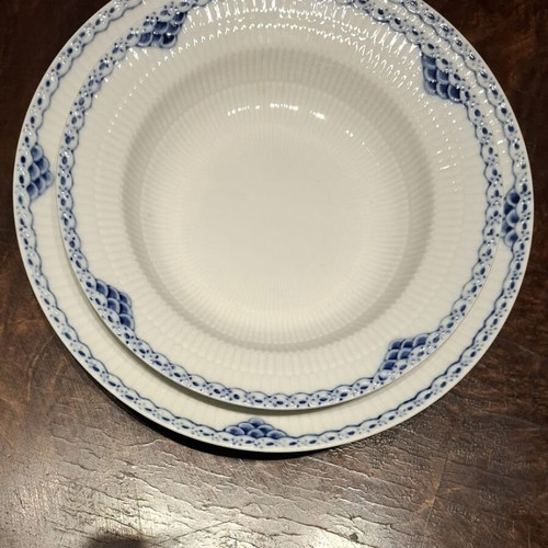 Χειροζωγραφιστό σερβίτσιο φαγητού Royal Copenhagen Princess 12 ατόμων σαν καινούργιο