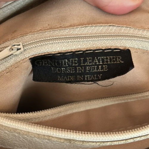 Leather shoulder bag used, white beige