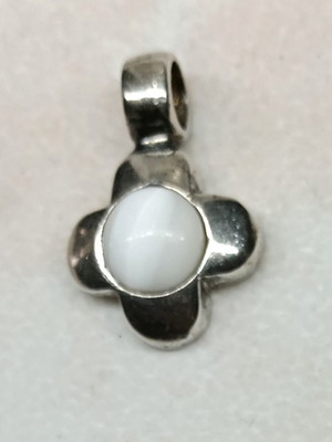Silver 925 vintage cross with moonstone