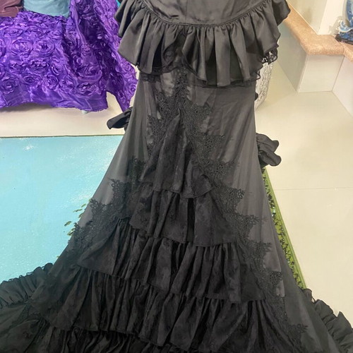 Gothic bride set skirt and veil new, black