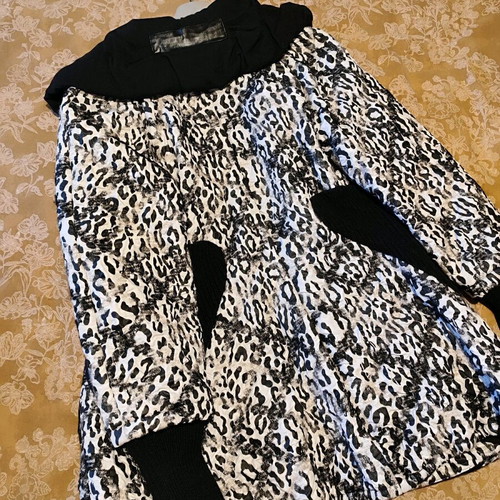 Leopard jacket with hood like new, size M