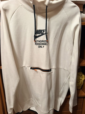 Nike Pro sweatshirt used, size 2XL