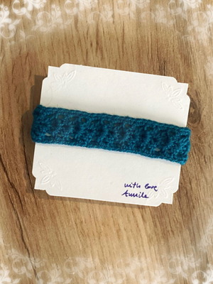 Crochet bracelet new, blue/green with beads and cotton yarn