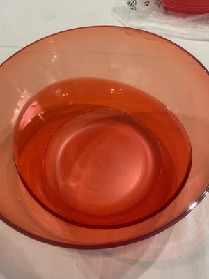 Tupperware Elegant Red Container 4.6 Liters