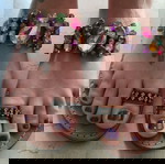 Кожени сандали нови, размер 38, украсени