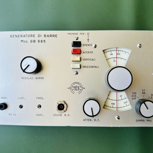 Vintage Portable Bar Generator for CRT TVs used, 1970s Italian