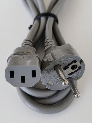 Power Cord 2m Schuko to C13 Made in Japan like new