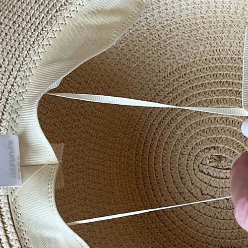 Hat beige natural paper like new, size S-M