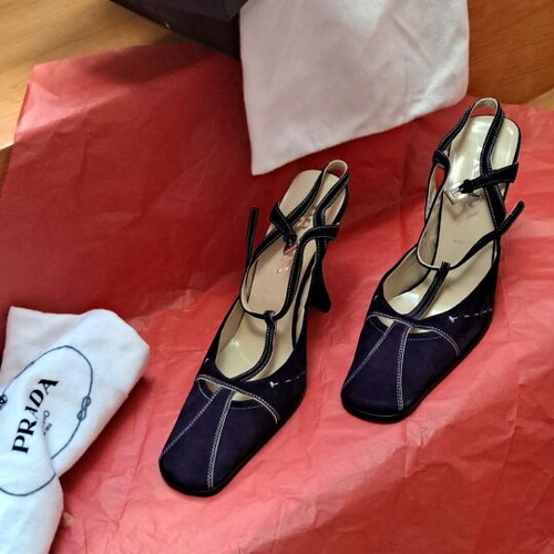 Prada purple pumps new size 38.5
