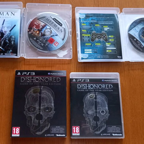 PS3 like new with surprise gift