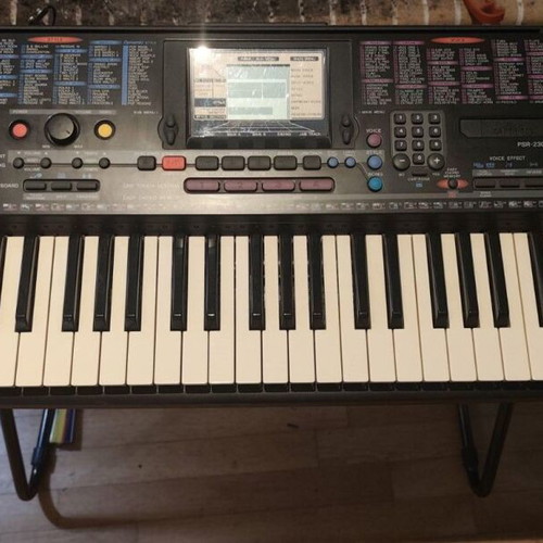 Yamaha PSR-230 keyboard like new with stand