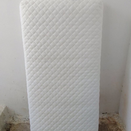 Baby cot mattress like new