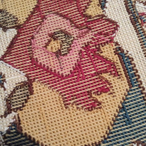 Embroidered tablecloth like new with fine stitching and beautiful colors