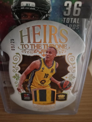Louis Olinde Patch 09/25 Heirs to the Throne Alba Berlin like new