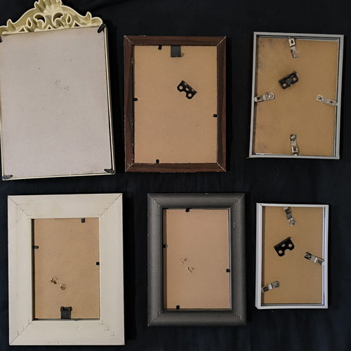 Vintage and modern photo frames set of 6 like new