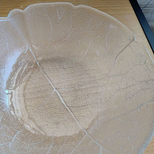 Arcoroc France glass bowl with Aspen leaf design