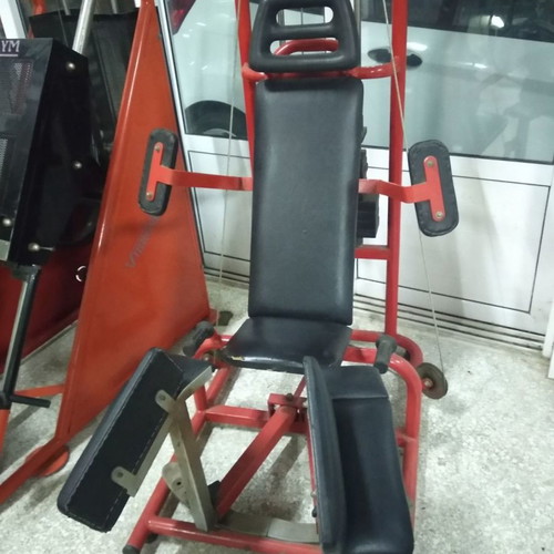 Adductor machine used, heavy-duty construction with pulley system