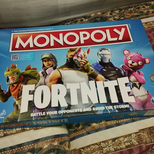 Monopoly Fortnite like new
