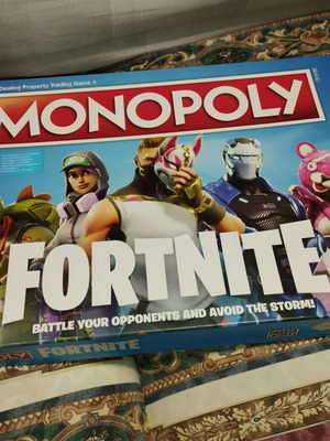 Monopoly Fortnite like new