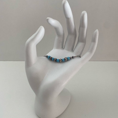 Silver 925 bracelet used with baby blue beads