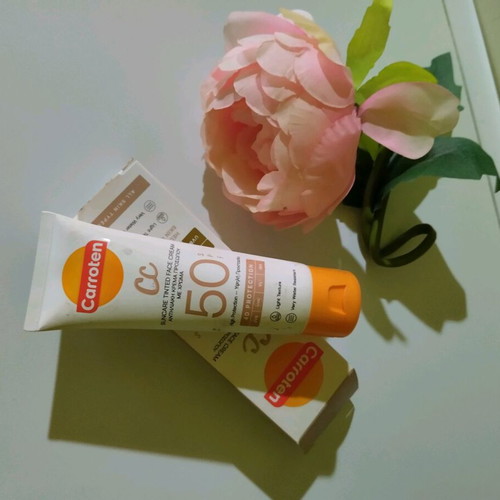 Carroten tinted face sunscreen cream like new