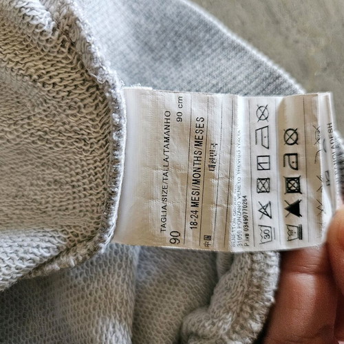 Benetton sweatshirt for girl 18-24 months like new