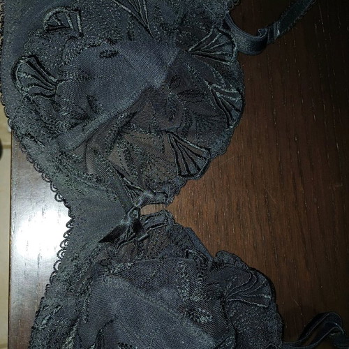 Lejaby bra like new, size E75