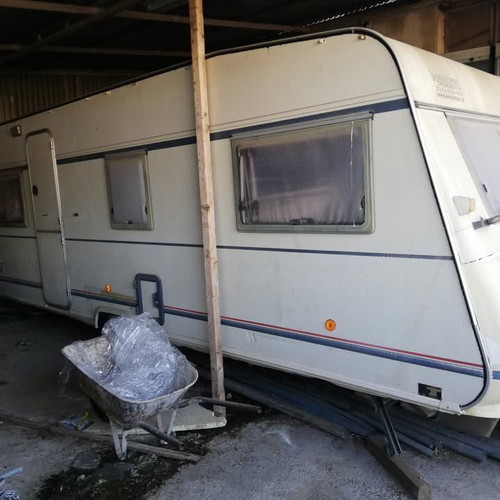 Bürstner 5407tl 1993 caravan with tent and metal frame