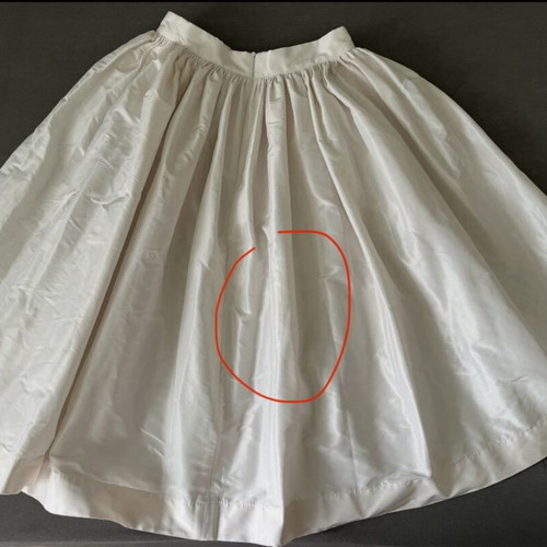 Djofra skirt used, one size, voluminous with slight stain