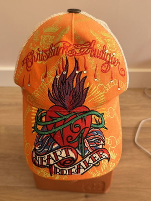 Christian Audigier LA καπέλο κεντητό trucker snapback μεταχειρισμένο, πολύχρωμο